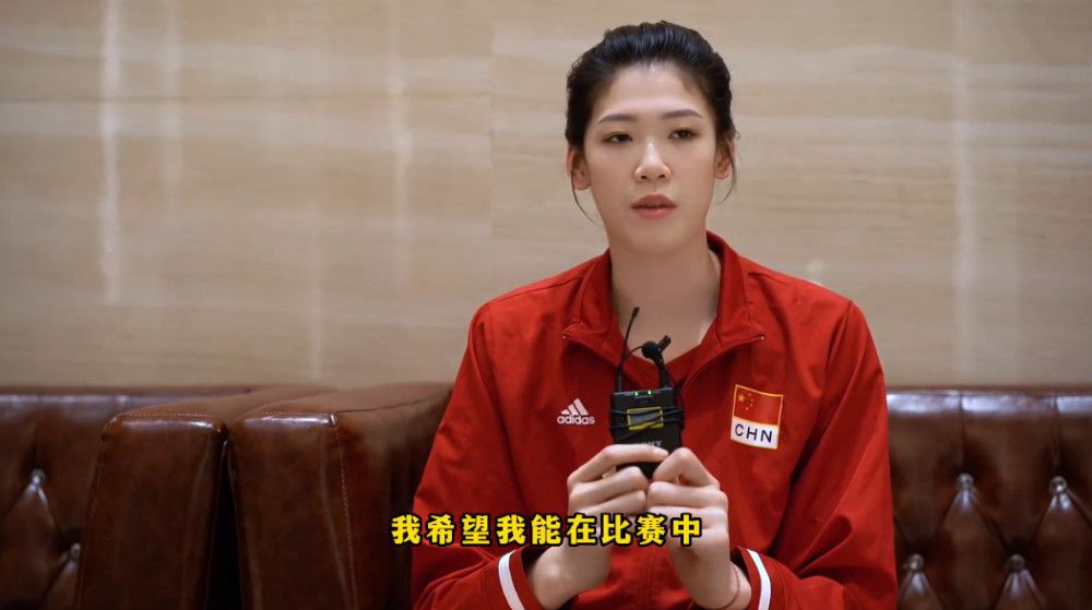 华为技术有限公司音视频产业发展总监张凯在演讲中介绍了多个重点技术创新项目的发展现状,以及这些技术如何为影视产业的蓬勃发展积极赋能